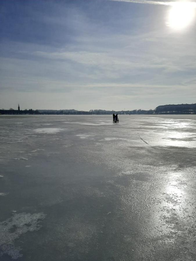 مبيت وإفطار Mikołajki Sloneczny Port المظهر الخارجي الصورة