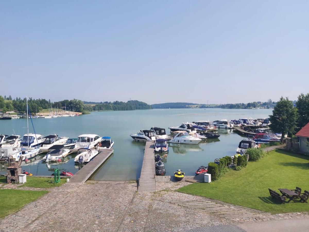 مبيت وإفطار Mikołajki Sloneczny Port المظهر الخارجي الصورة